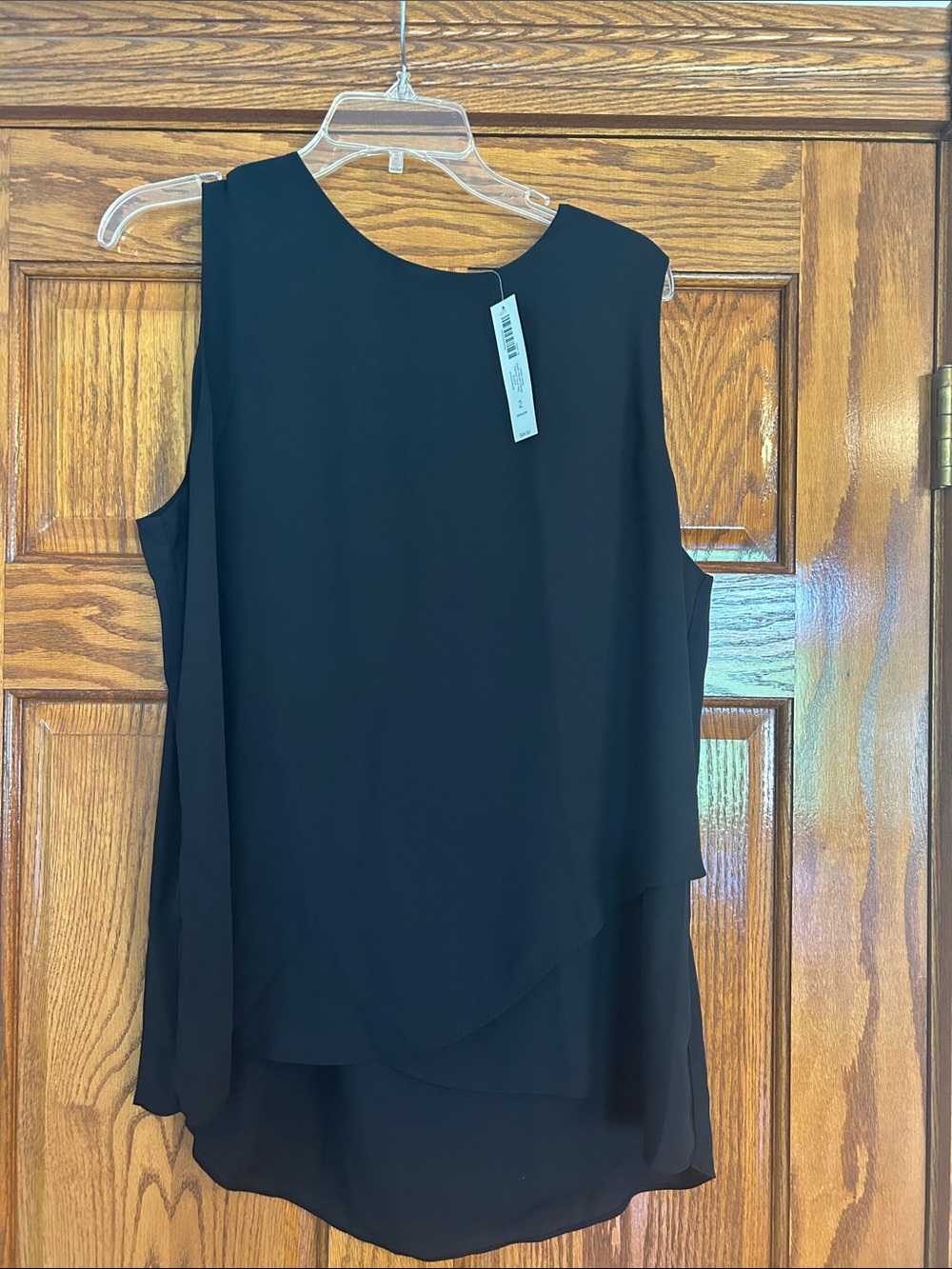 Chico’s NWT Sleeveless Black Layered Crepe Shell Top -  Women Size 2 (L)
